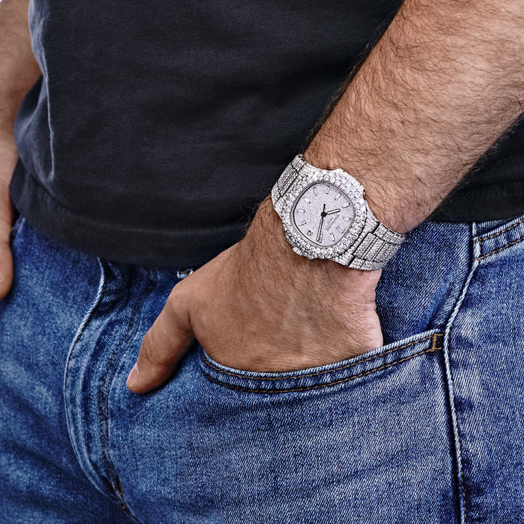 Nautilus Stainless Steel with Aftermarket Diamond Pavé Bezel and Case (2012) image 11