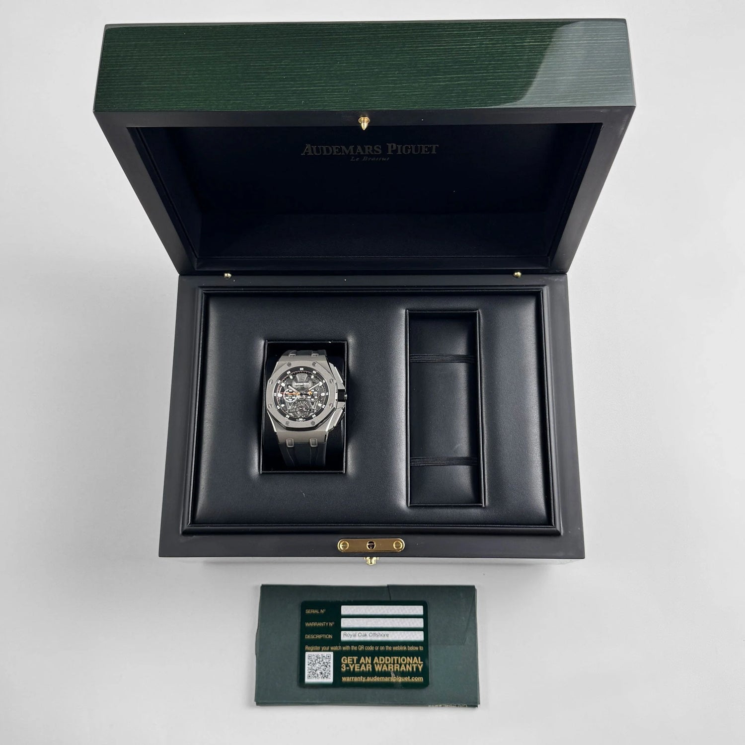 Royal Oak Offshore Tourbillon Chronograph Titanium (2017) image 11