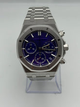 Royal Oak Chronograph “Domaine de Murtoli” White Gold Purple Dial image 4