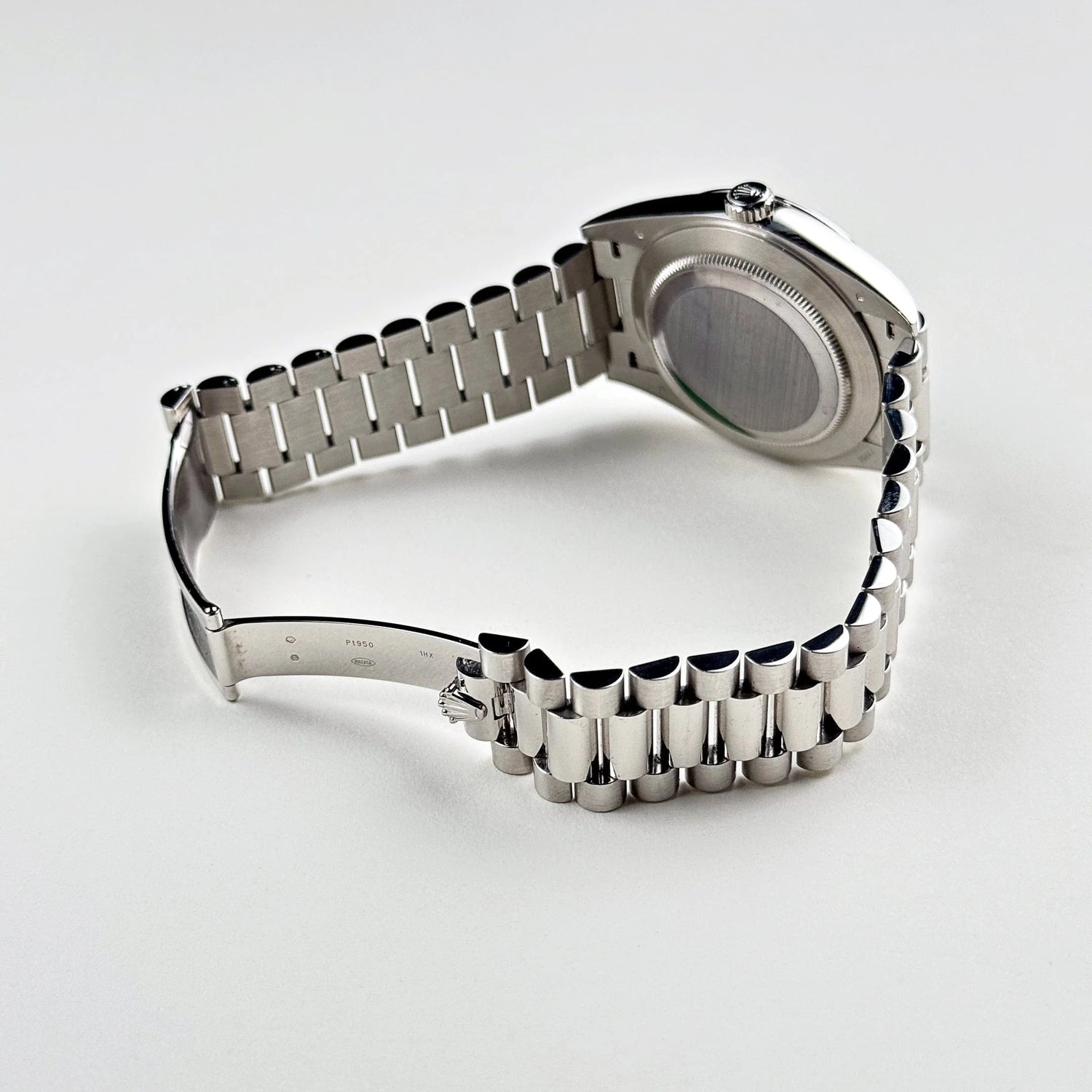 Day-Date Platinum Olive Green Arabic Dial image 5