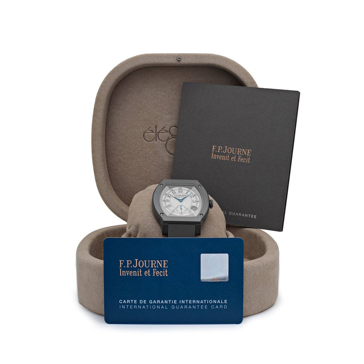 Élégante 48 Ref. ELHT Titalyt Luminescent White Dial image 4