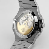 Nautilus Annual Calendar Stainless Steel Blue Dial (2022) image 3