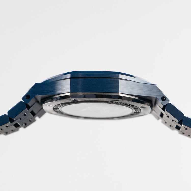 Royal Oak Double Balance Wheel Openworked Blue Ceramic (2026) image 8