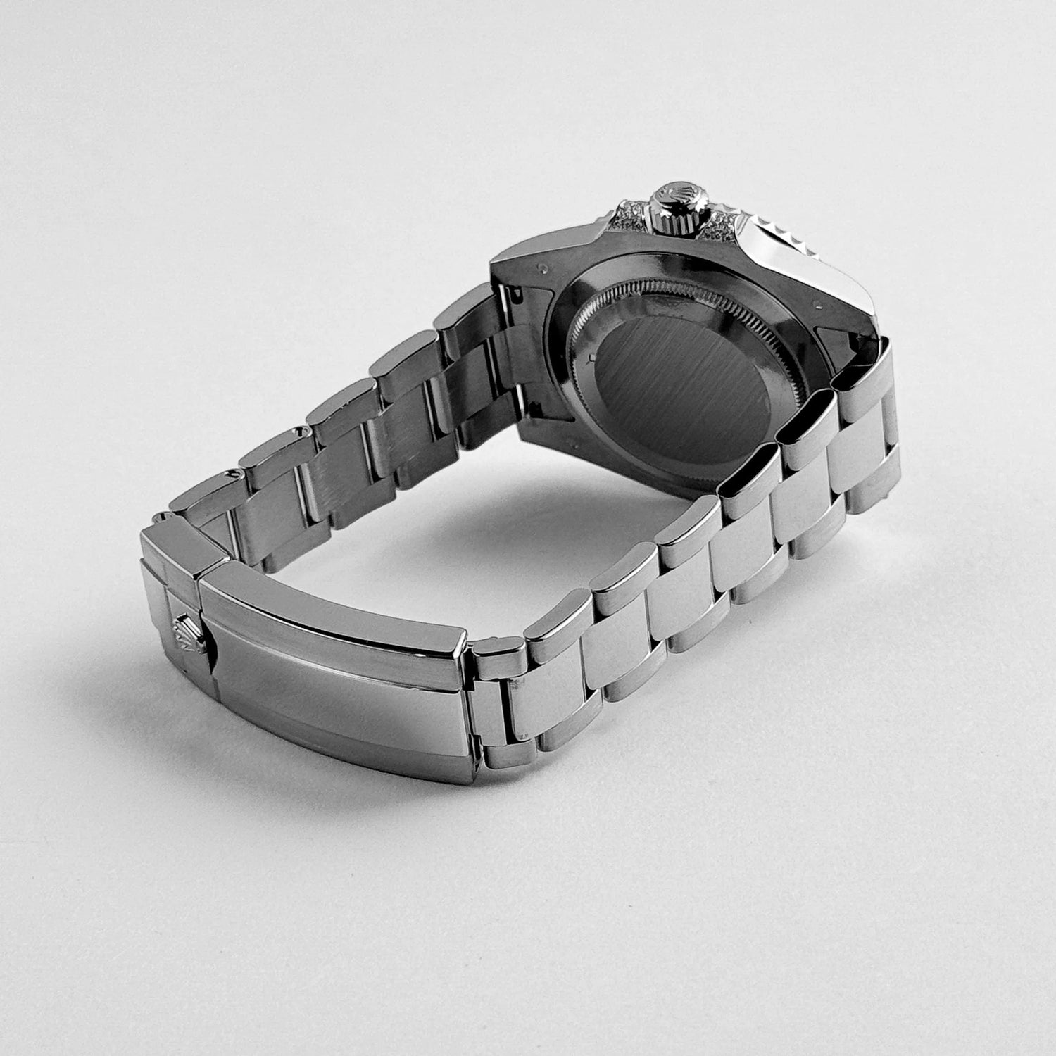 Submariner Date White Gold Blue Dial Sapphire Diamond Bezel (2022) image 6