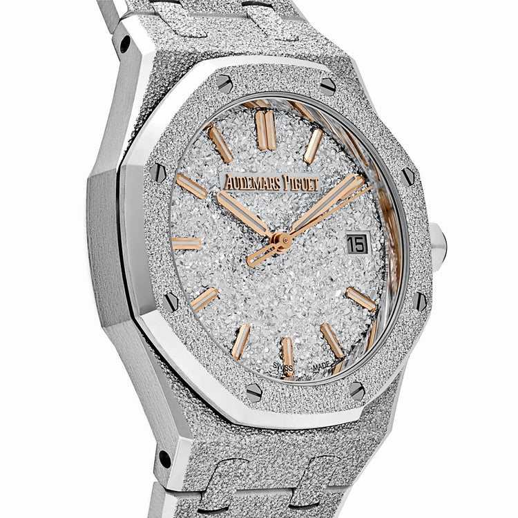 Royal Oak Frosted White Gold Crystal Sand Dial (2025) image 2