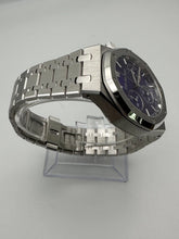 Royal Oak Chronograph “Domaine de Murtoli” White Gold Purple Dial image 1