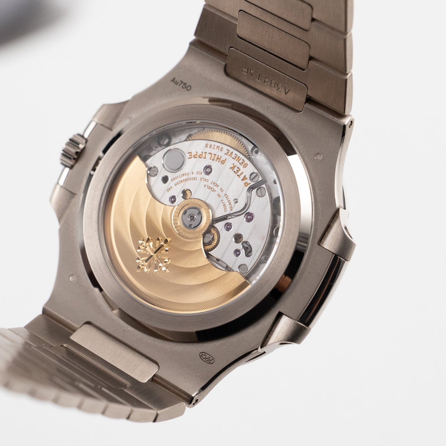 Nautilus White Gold Blue Dial (2022) image 9