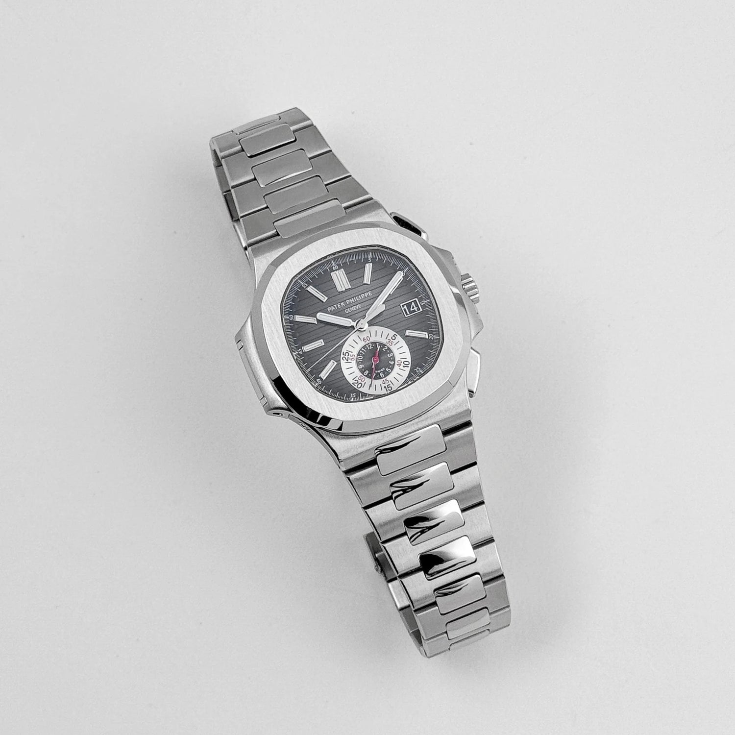 Nautilus Chronograph Stainless Steel Grey Dial (2013) image 10