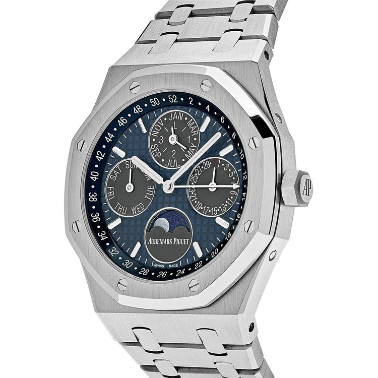 Royal Oak Perpetual Calendar Titanium Blue Dial image 2