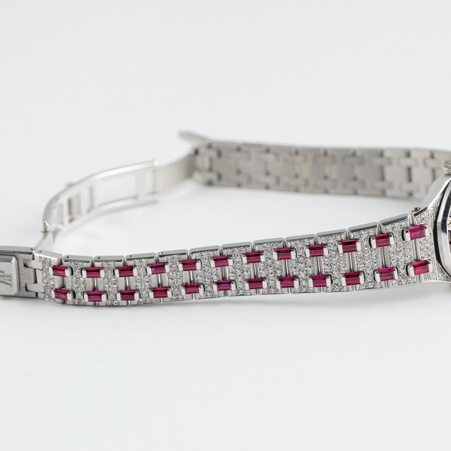 Royal Oak Ladies Vintage White Gold Diamond & Ruby Quartz (1997) image 7