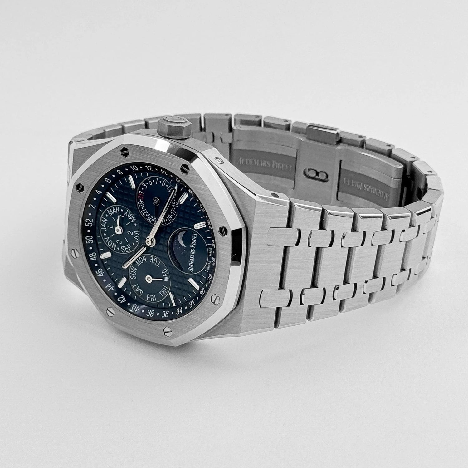 Royal Oak Perpetual Calendar Stainless Steel Dark Blue Dial image 6
