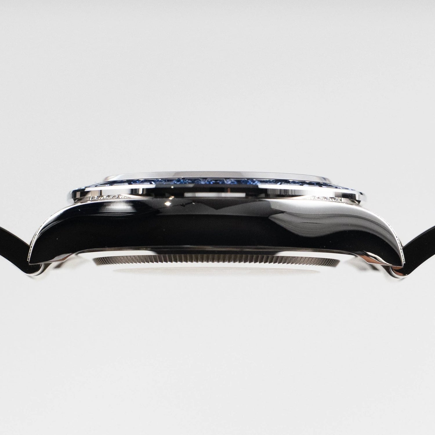 Daytona White Gold Silver Sheen Obsidian Dial Sapphire Bezel (2025) image 7