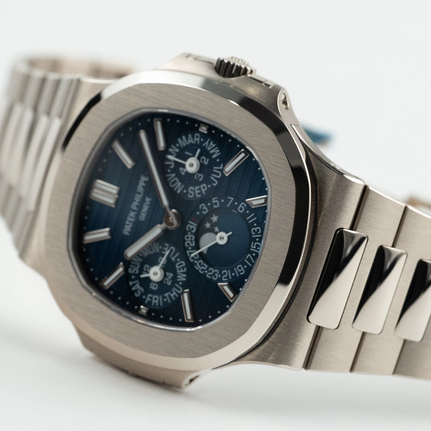 Nautilus Perpetual Calendar Moon Phases (2024) image 2