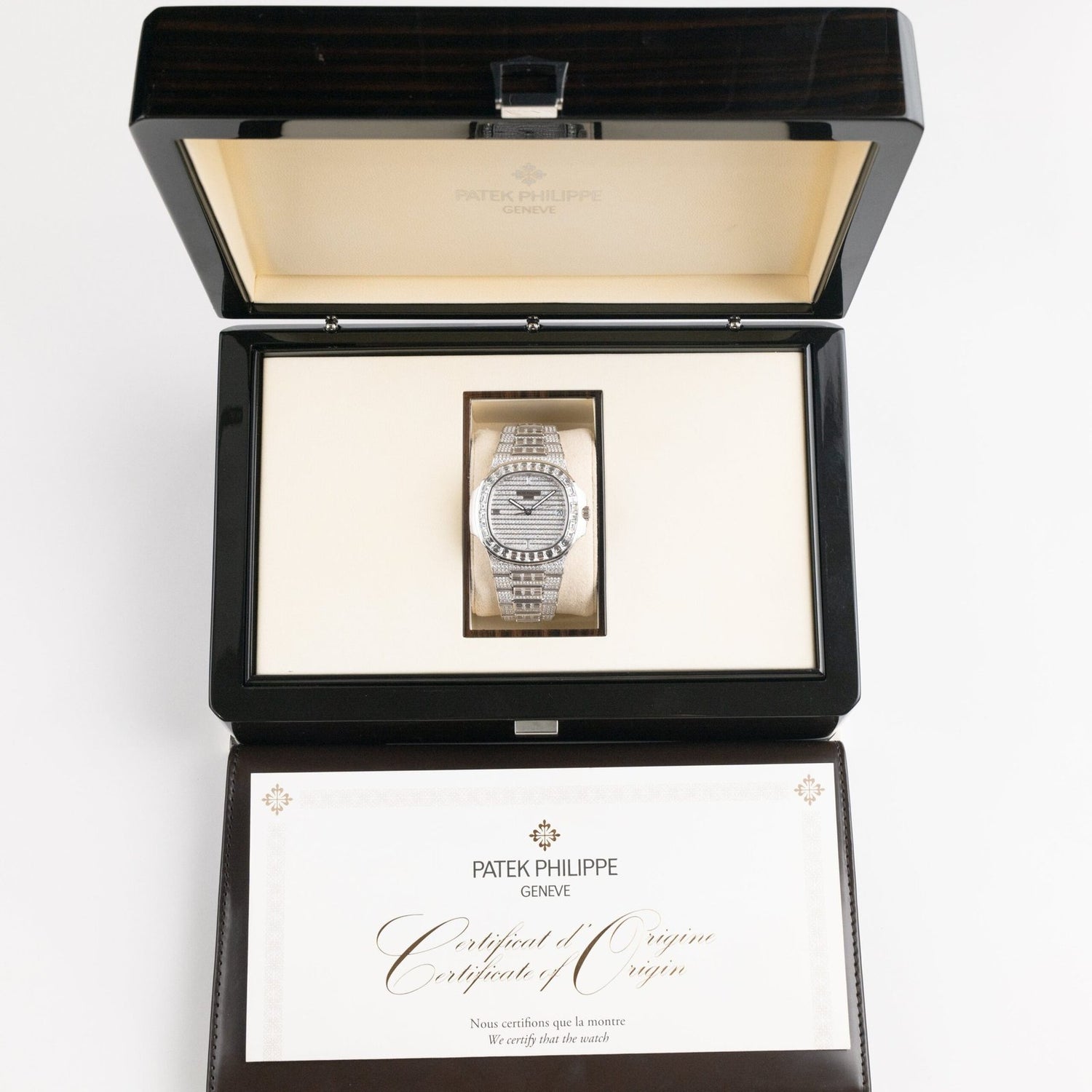 Nautilus White Gold Diamond Set (2019) image 8