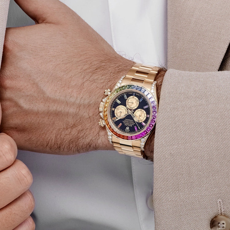 Daytona Rainbow Yellow Gold Black Dial Diamond Sapphire Bezel image 2
