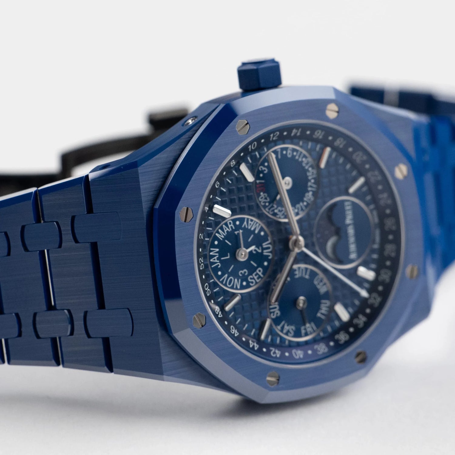 Royal Oak Perpetual Calendar Blue Ceramic image 13