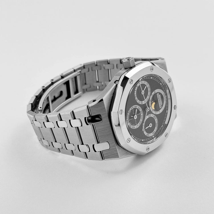 Royal Oak Perpetual Calendar Steel & Platinum Black Dial image 6