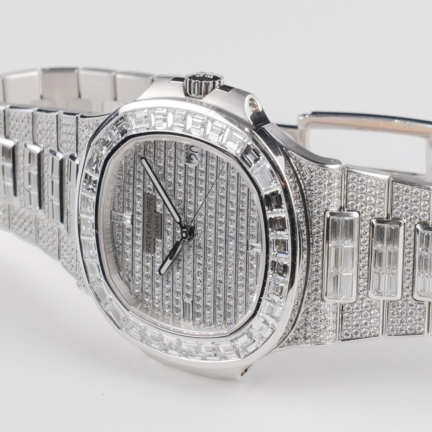 Nautilus White Gold Diamond Set (2019) image 4