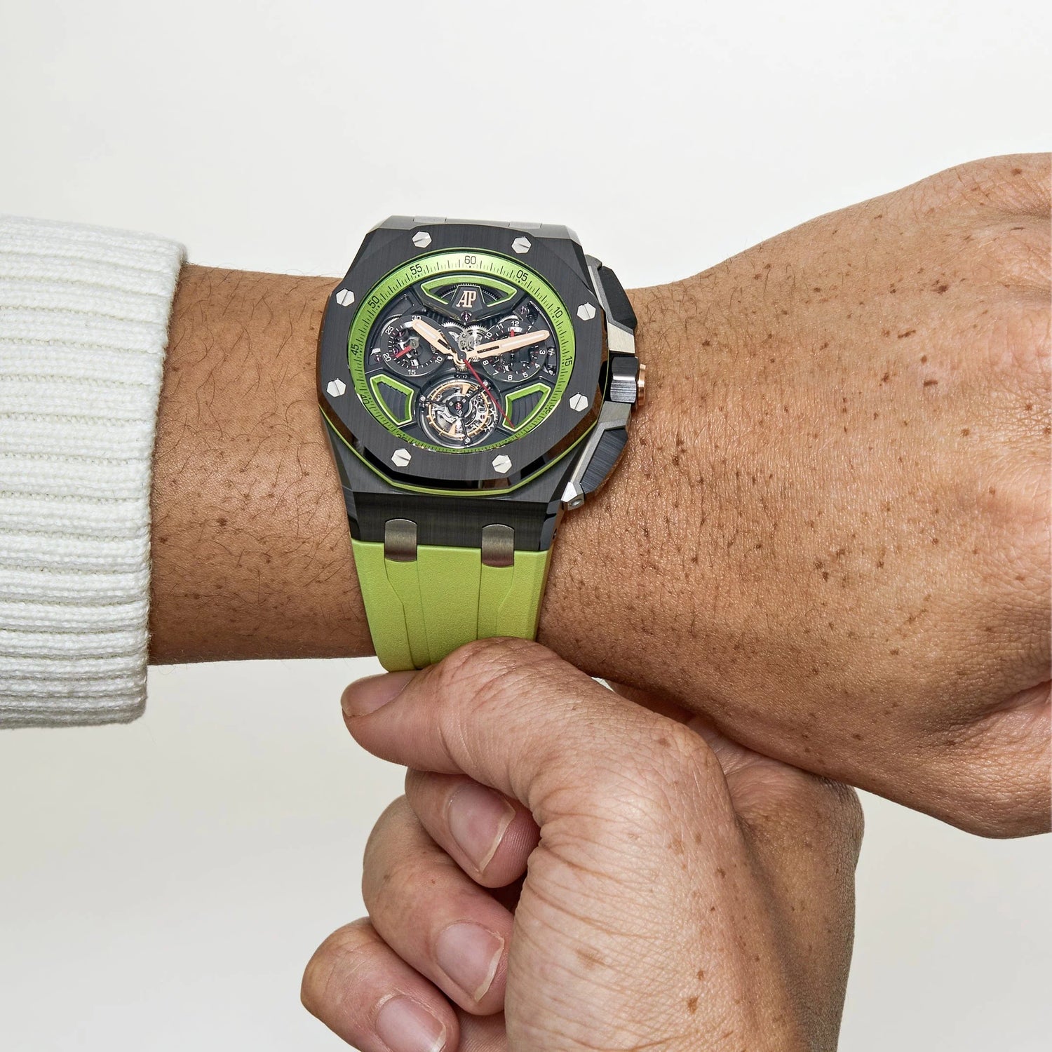 Royal Oak Offshore Flying Tourbillon Chronograph Limited Edition image 4