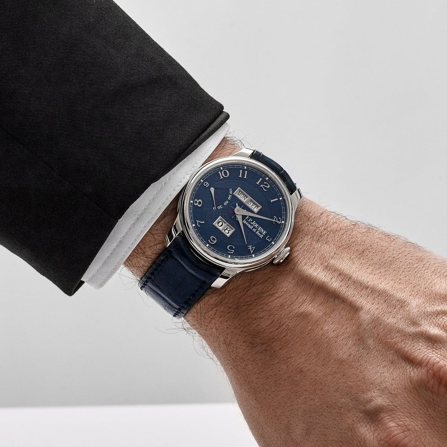 Quantième Perpétuel Ref. QP Platinum Blue Dial (2021) image 2