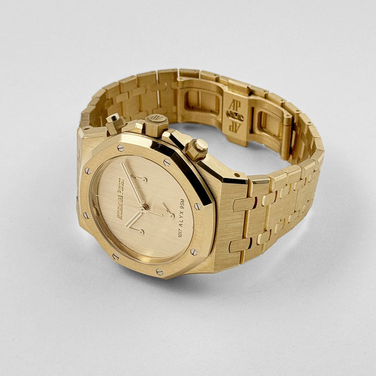 Royal Oak Chronograph “1017 ALYX 9SM” Yellow Gold Limited Edition image 11