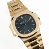 Nautilus Vintage Yellow Gold Black Ribbed Dial image 9