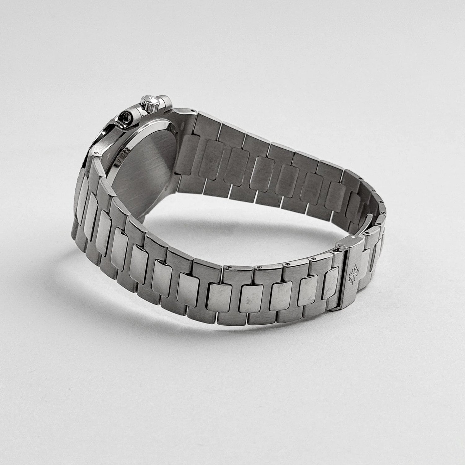 Nautilus White Gold White Dial Diamond Set (2004) image 4