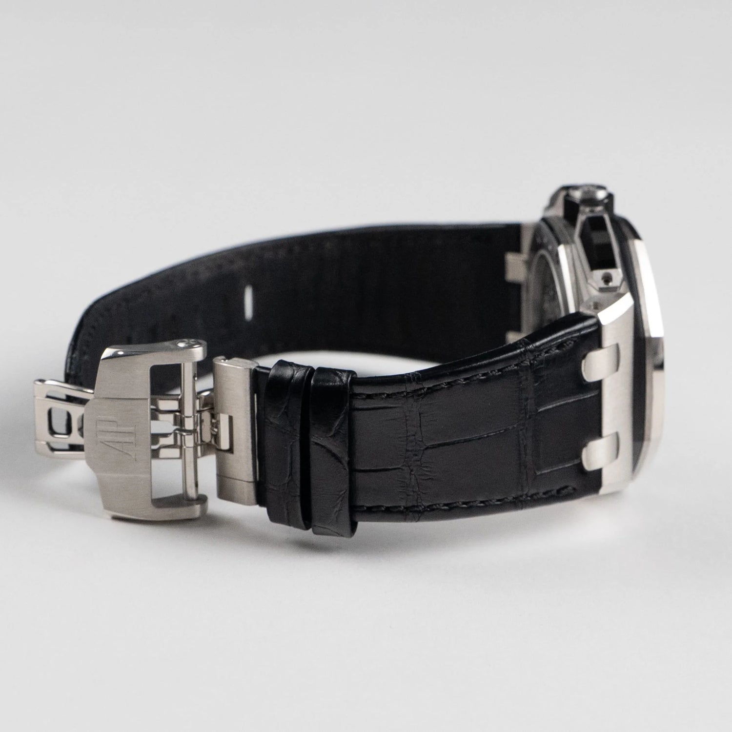 Royal Oak Offshore Chronograph White Gold Diamond Bezel Black Dial (2024) image 3