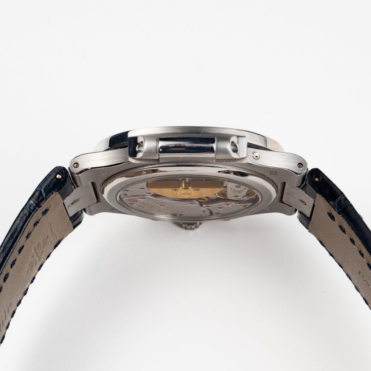 Nautilus White Gold Blue Diamond Dial Diamond Bezel (2017) image 5