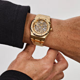 Royal Oak Jumbo Extra-Thin Yellow Gold Openworked (2024) image 3