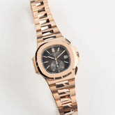 Nautilus Chronograph Rose Gold (2023) image 3