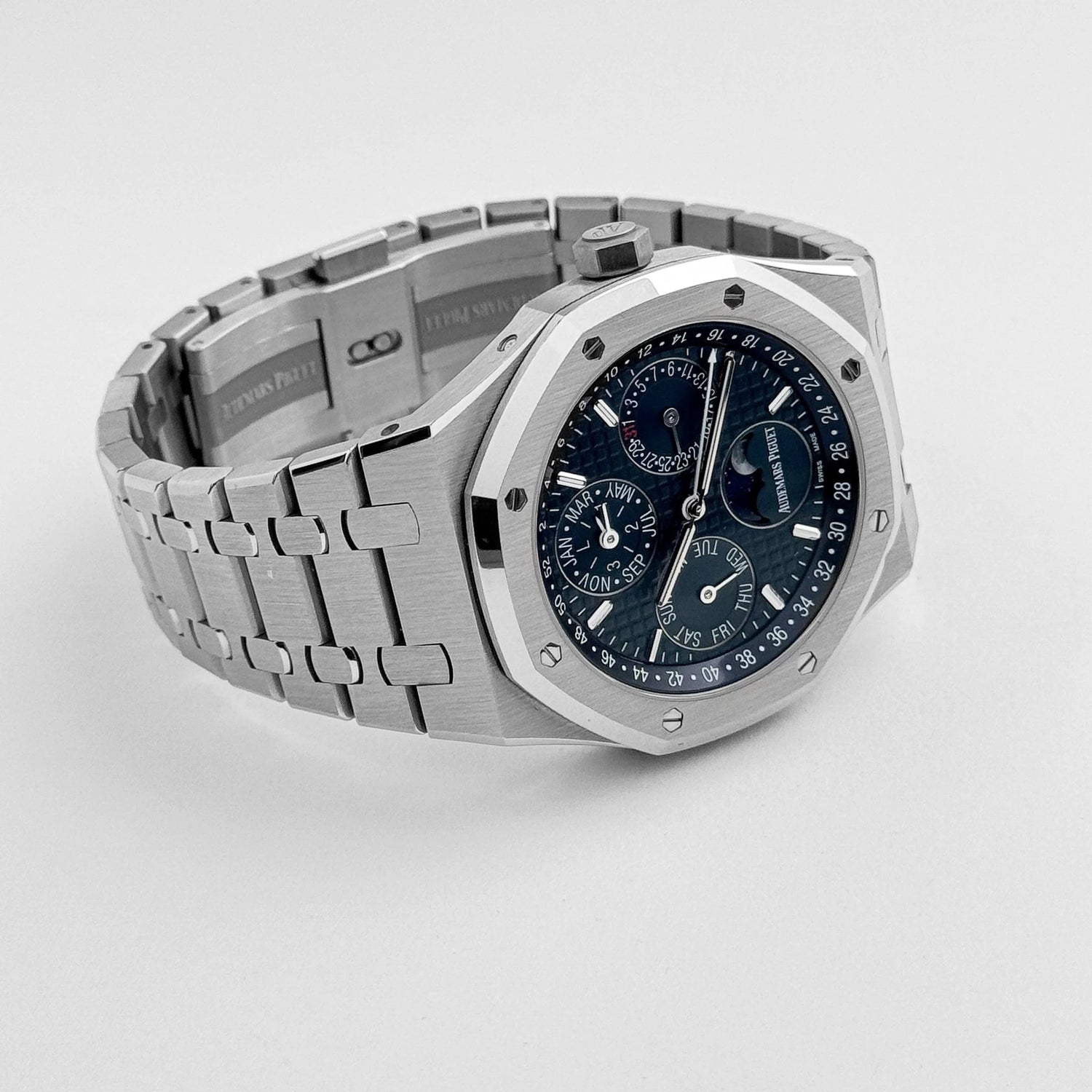 Royal Oak Perpetual Calendar Stainless Steel Dark Blue Dial image 5