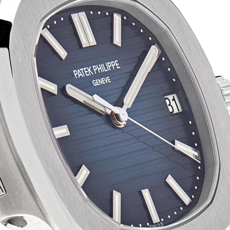 Nautilus Stainless Steel Blue Dial (2019) image 6