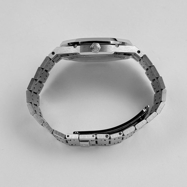 Royal Oak Perpetual Calendar Steel & Platinum Black Dial image 3