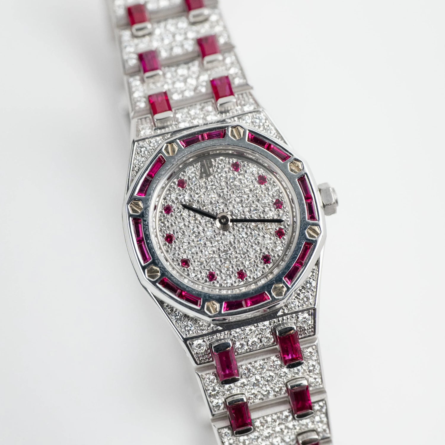 Royal Oak Ladies Vintage White Gold Diamond & Ruby Quartz (1997) image 8