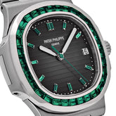 Nautilus Platinum Emeralds Black Dial image 6