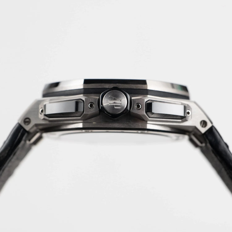 Royal Oak Offshore Chronograph White Gold Diamond Bezel Black Dial (2024) image 7