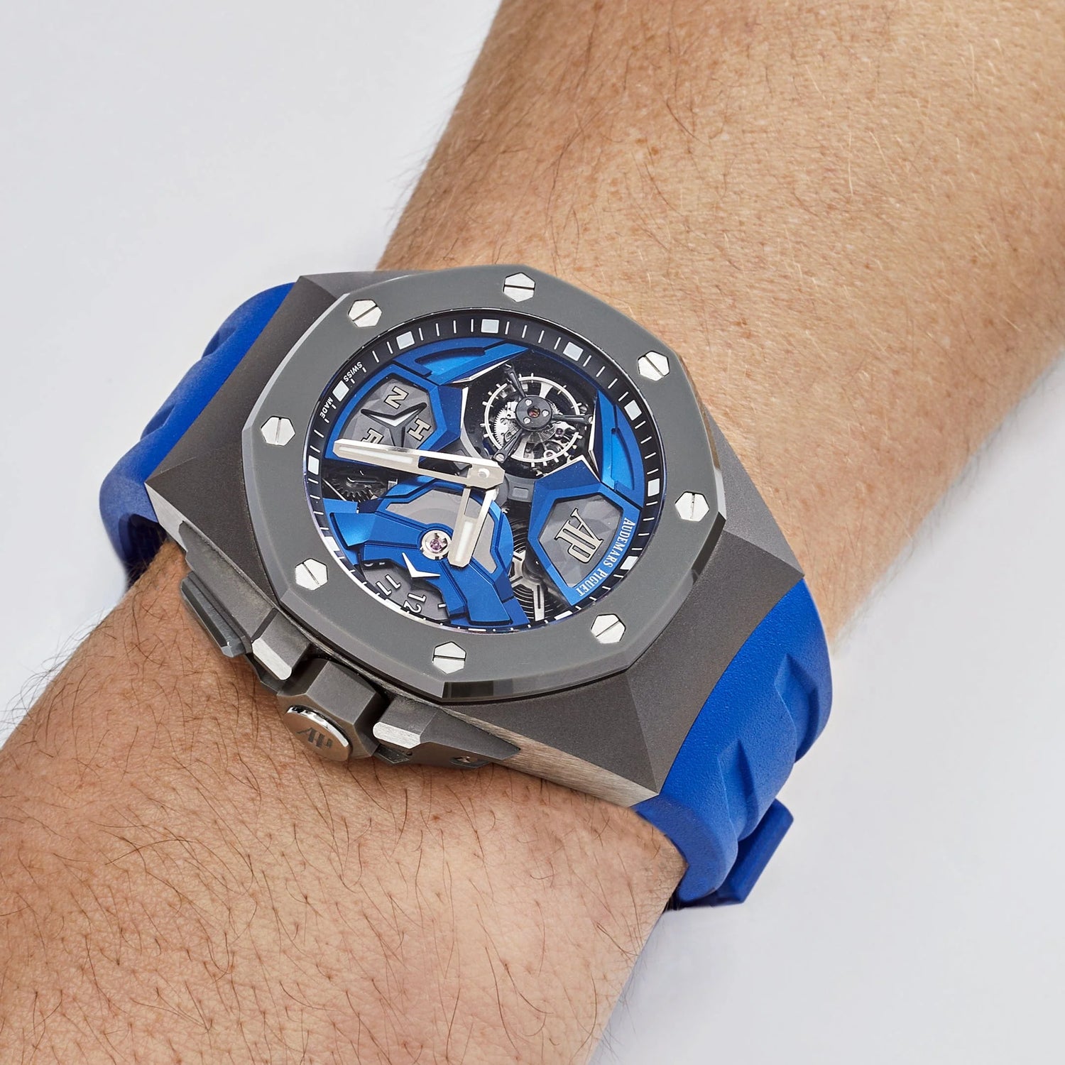 Royal Oak Concept Flying Tourbillon GMT Titanium image 1