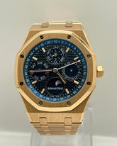 Royal Oak Perpetual Calendar Rose Gold Blue Dial image 3
