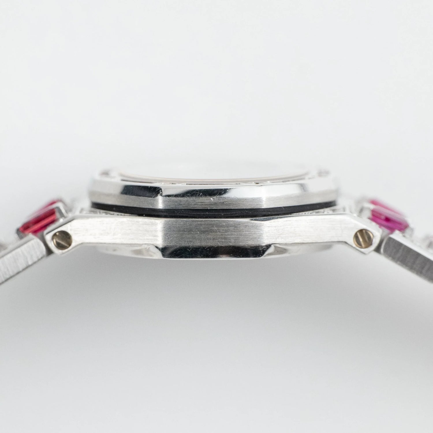 Royal Oak Ladies Vintage White Gold Diamond & Ruby Quartz (1997) image 4