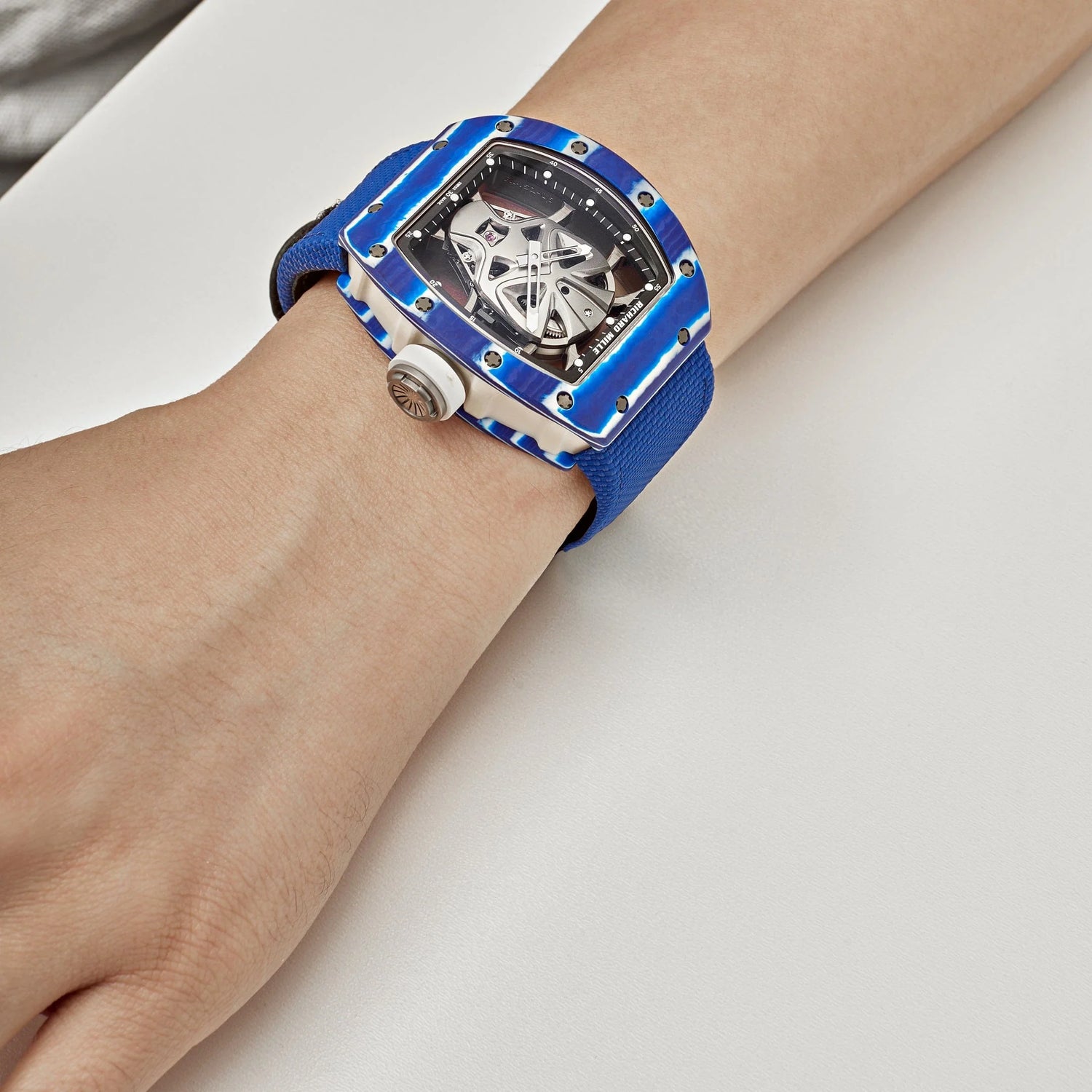 Tourbillon &
