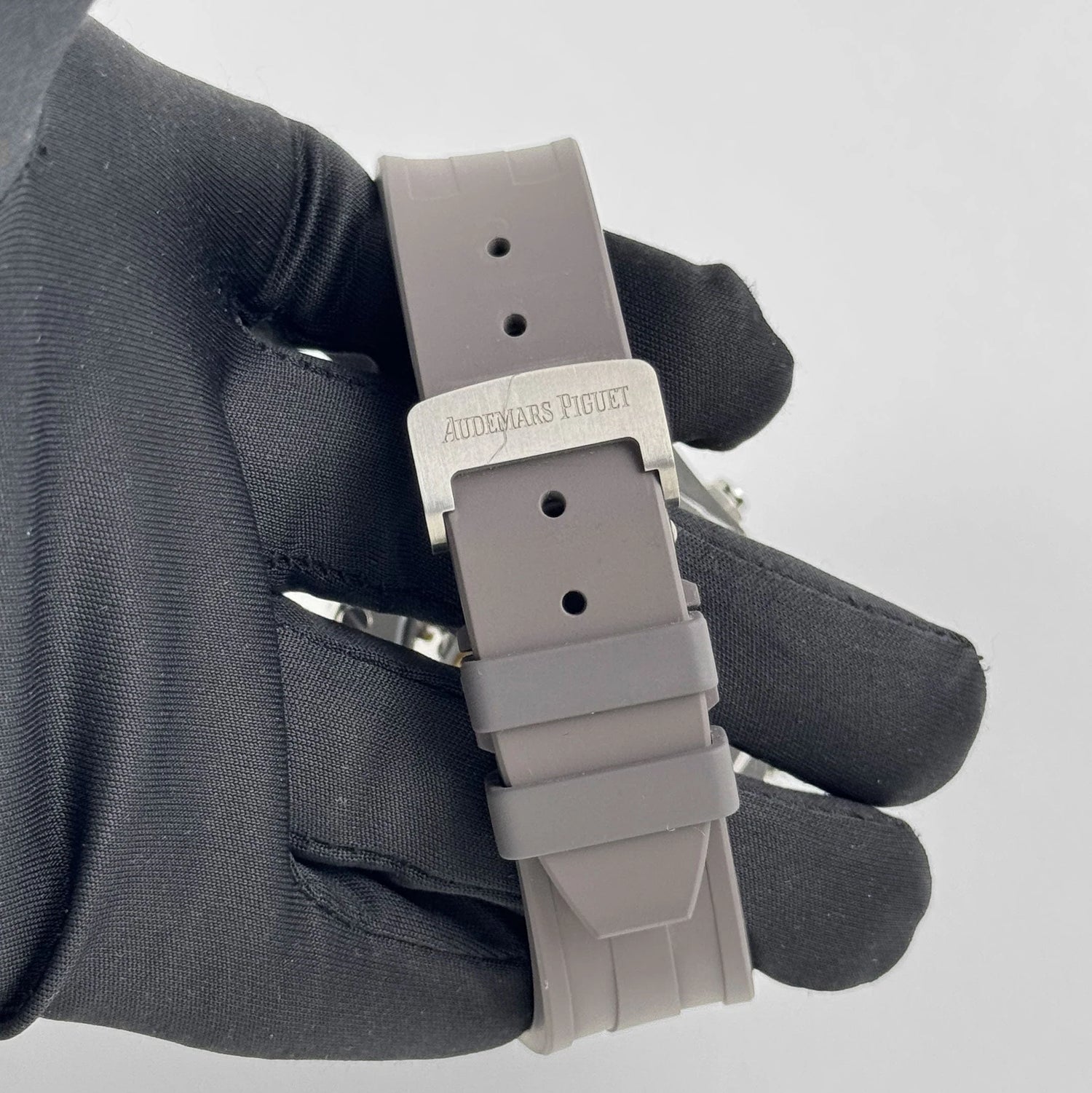 Royal Oak Tourbillon Chronograph Titanium Openworked Boutique Edition image 11