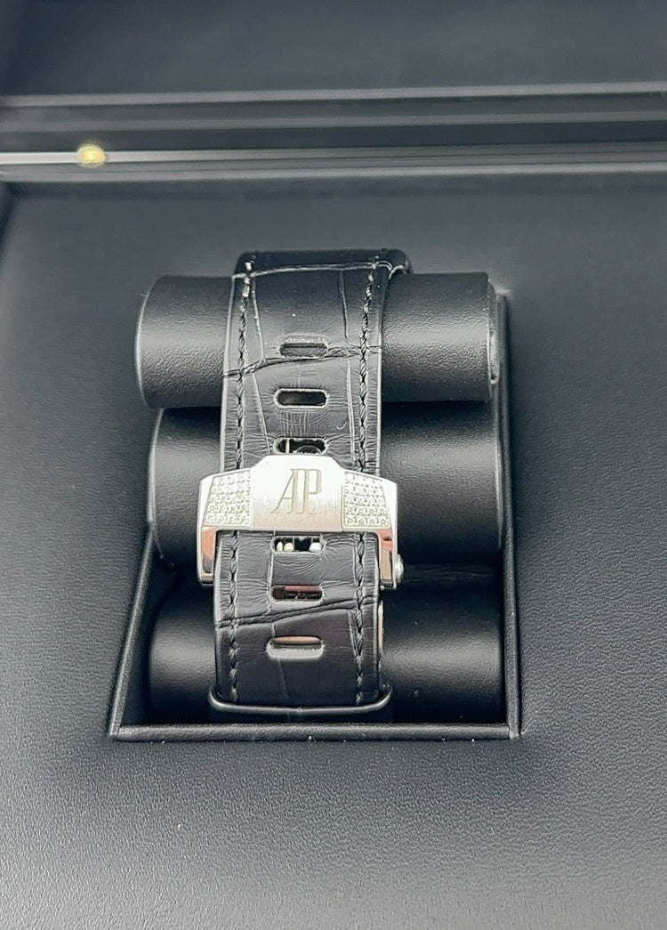 Royal Oak Offshore Chronograph White Gold Diamond Case & Bezel image 6