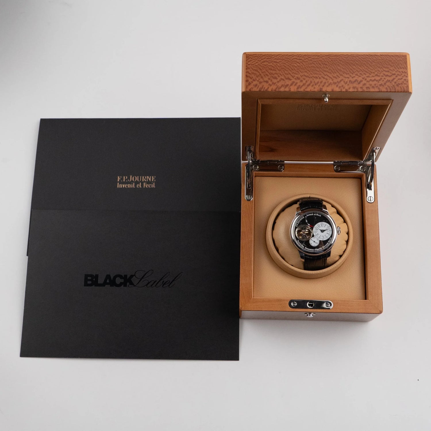 Tourbillon Souverain Vertical Ref. TV Black Dial (2022) image 9