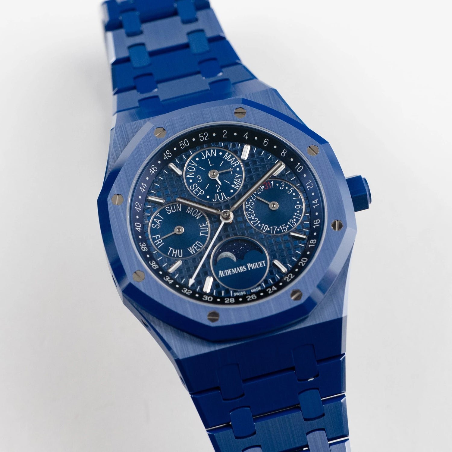 Royal Oak Perpetual Calendar Blue Ceramic image 8