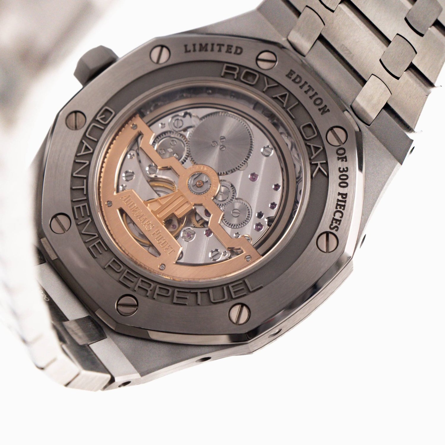 Royal Oak Perpetual Calendar Titanium Salmon Dial Limited Edition image 4