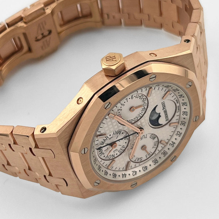Royal Oak Perpetual Calendar Rose Gold Silver Dial (2021) image 9