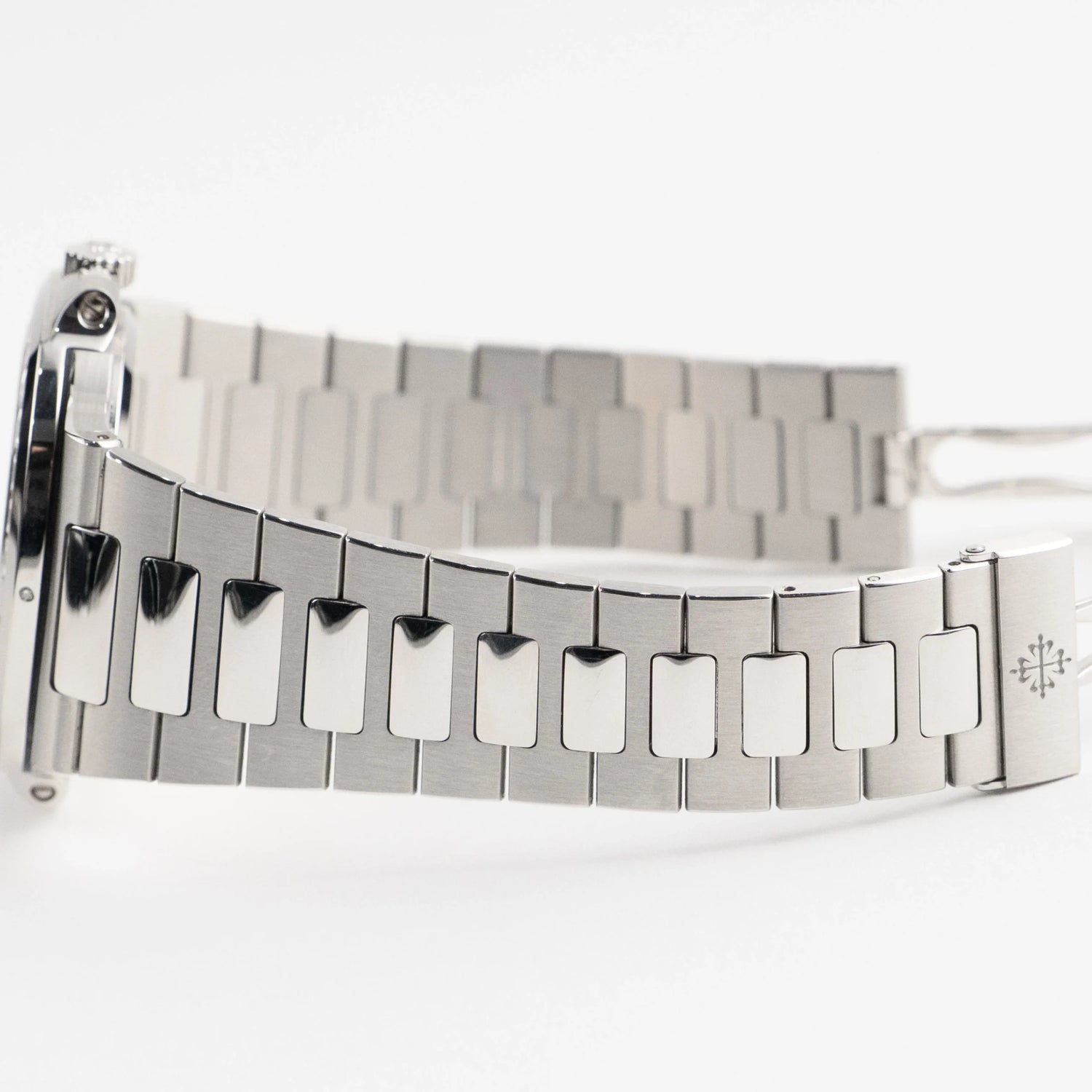 Nautilus Platinum Grey Diamond Baguette Dial Diamond Baguette Bezel image 3