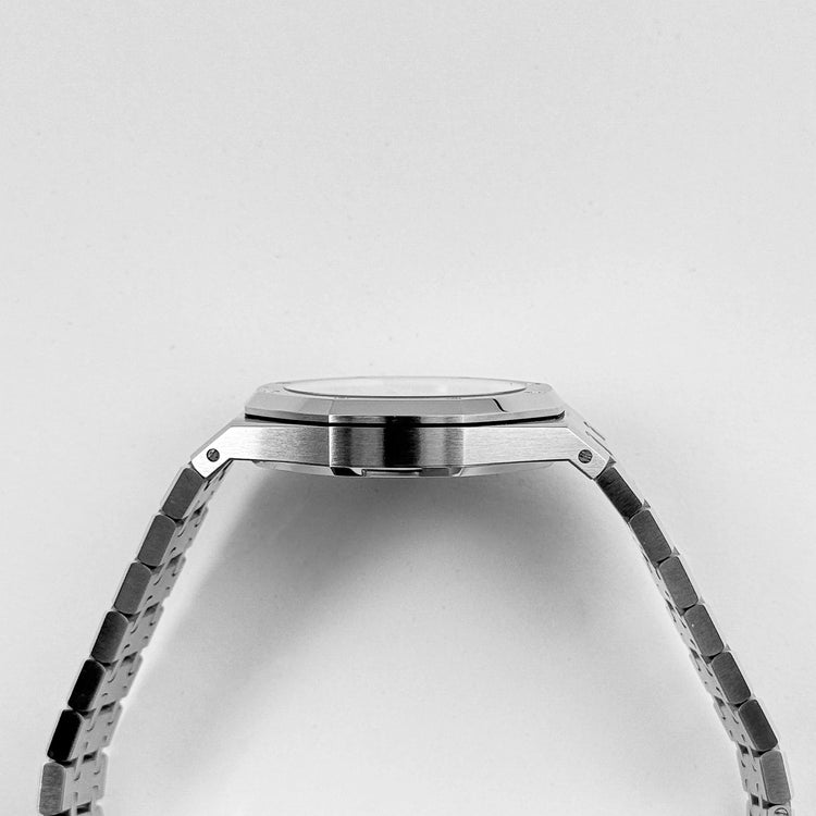 Royal Oak Openworked Stainless Steel Dial image 8
