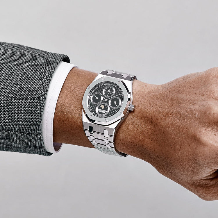 Royal Oak Perpetual Calendar Steel & Platinum Black Dial image 8